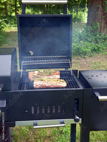 grilling meat