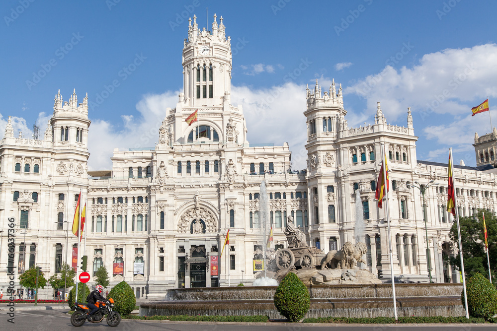 Fototapeta premium Cibeles square, Madrid, Spain