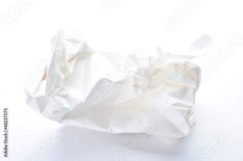 白い紙 ゴミ