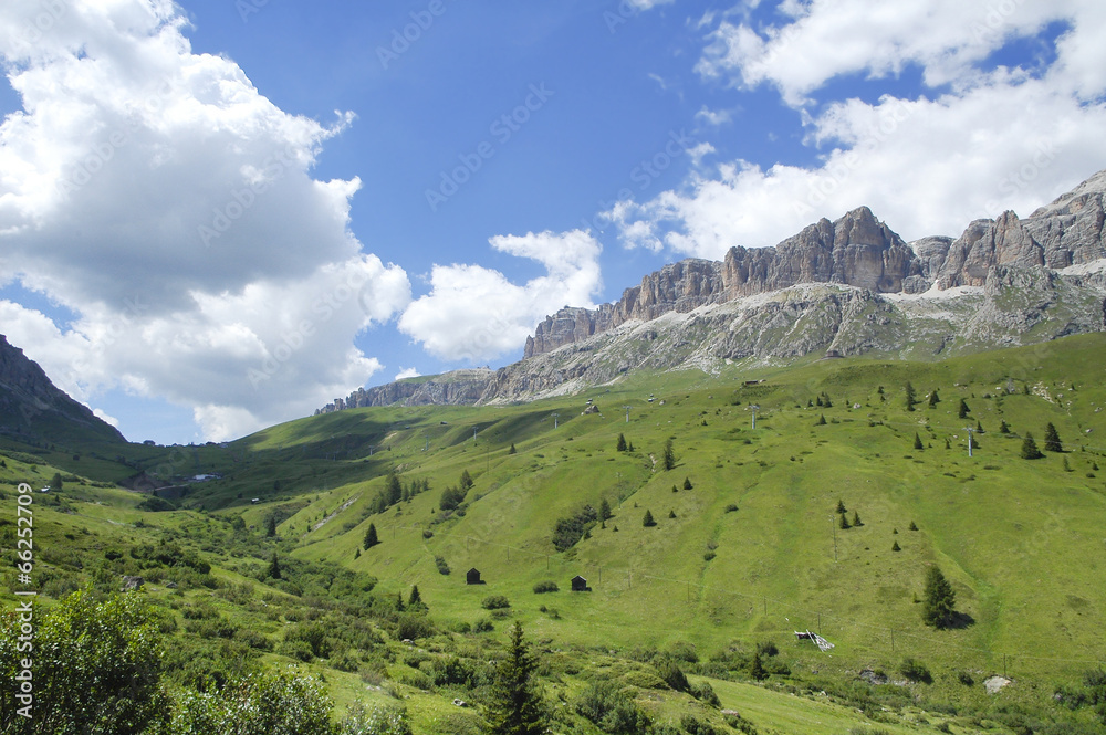Obraz premium Passo Pordoi, Dolomites
