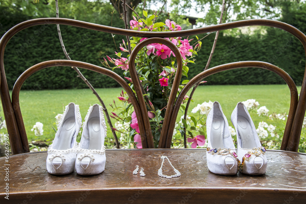 scarpe da sposa Stock Photo | Adobe Stock