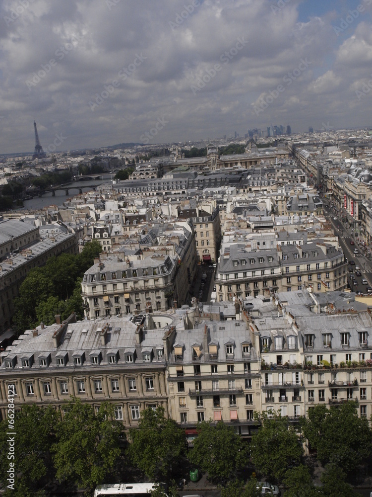 Vista aerea desde la torre de Santiago en París