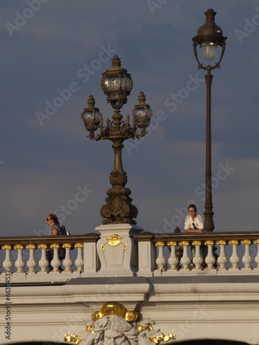 Puente de Alejandro III en París