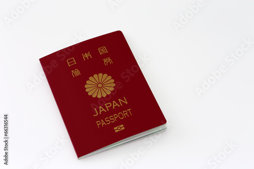 日本のパスポート 白バック