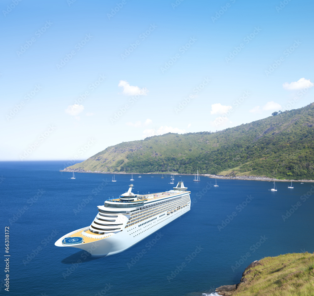 Cruise in the Ocean Cruise in the Ocean