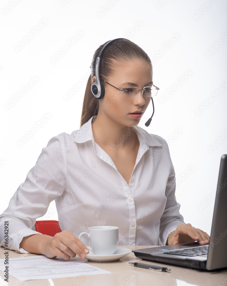 Businesswoman talking on the phone,operator Businesswoman talking on the phone,operator