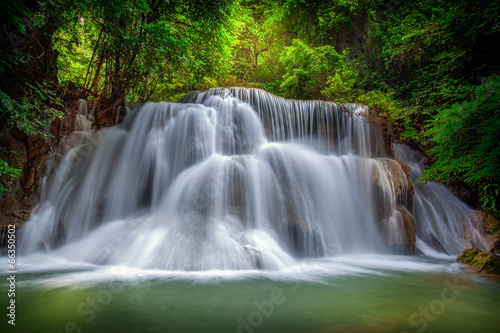 Level three of Huai Mae Kamin Waterfall © anekoho