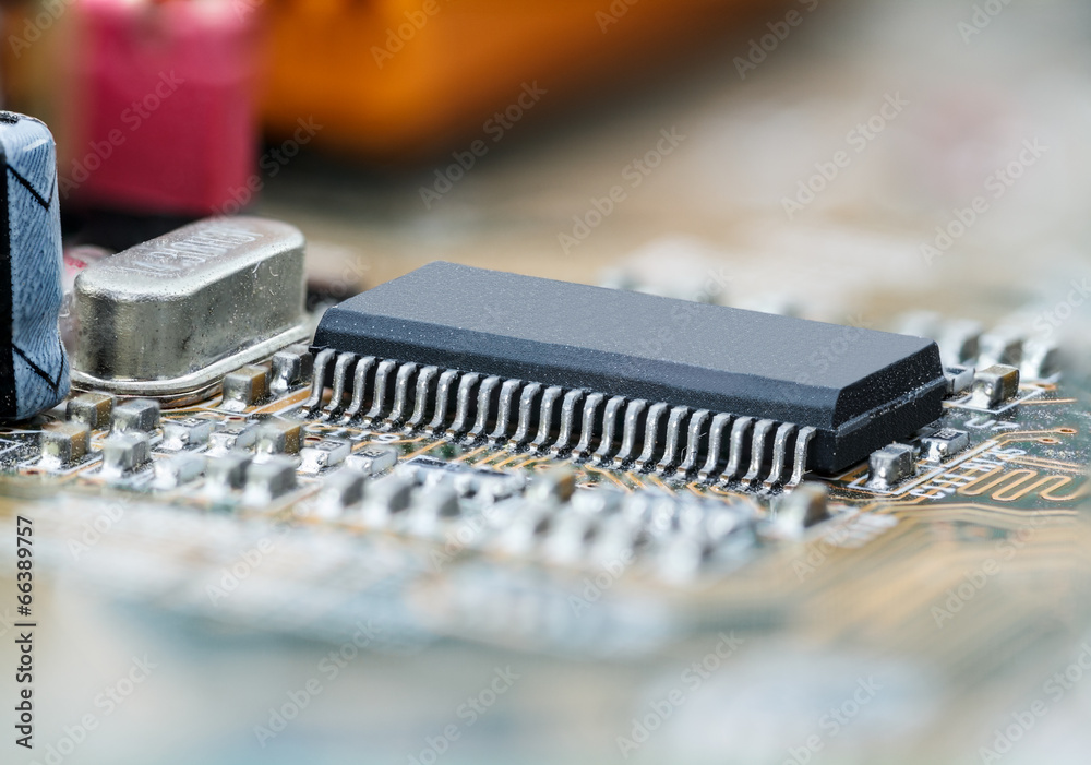 electronic circuit board with processor electronic circuit board with processor