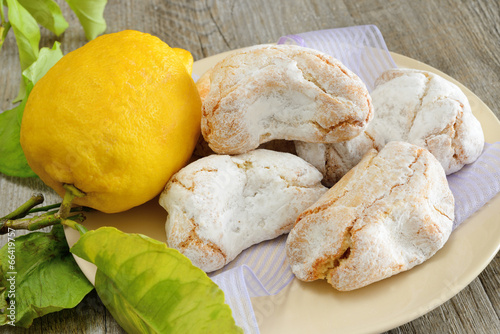 Sicilian almond paste