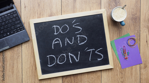 Do's and don'ts written photo