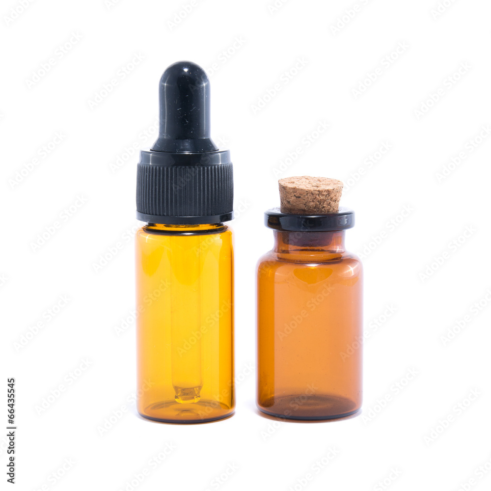 Fototapeta premium Empty glass bottles collection, isolated
