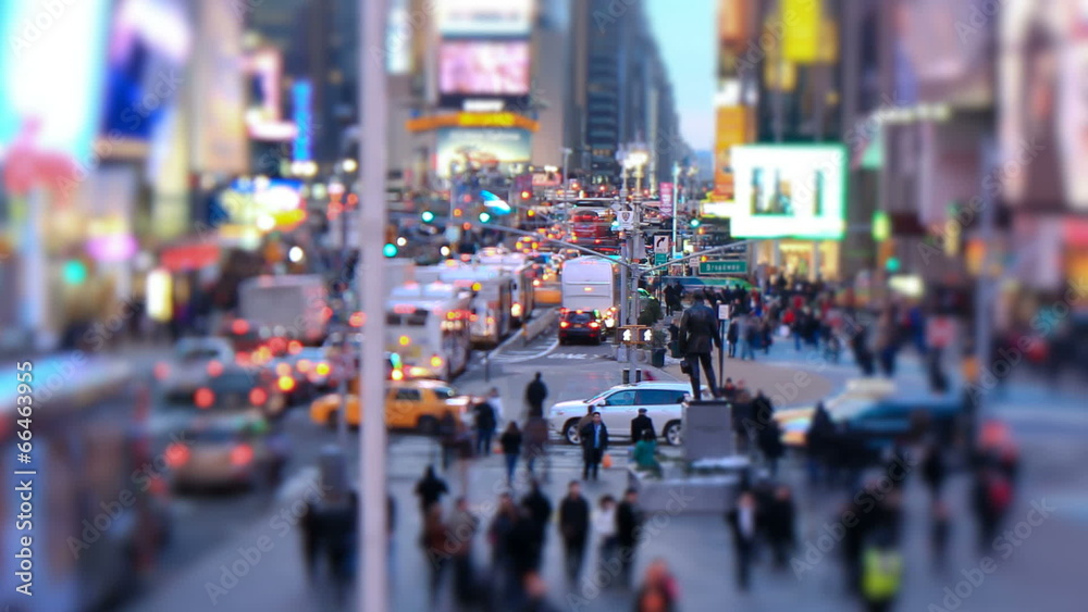 Times Square Time Lapse Zoom Tilt Shift