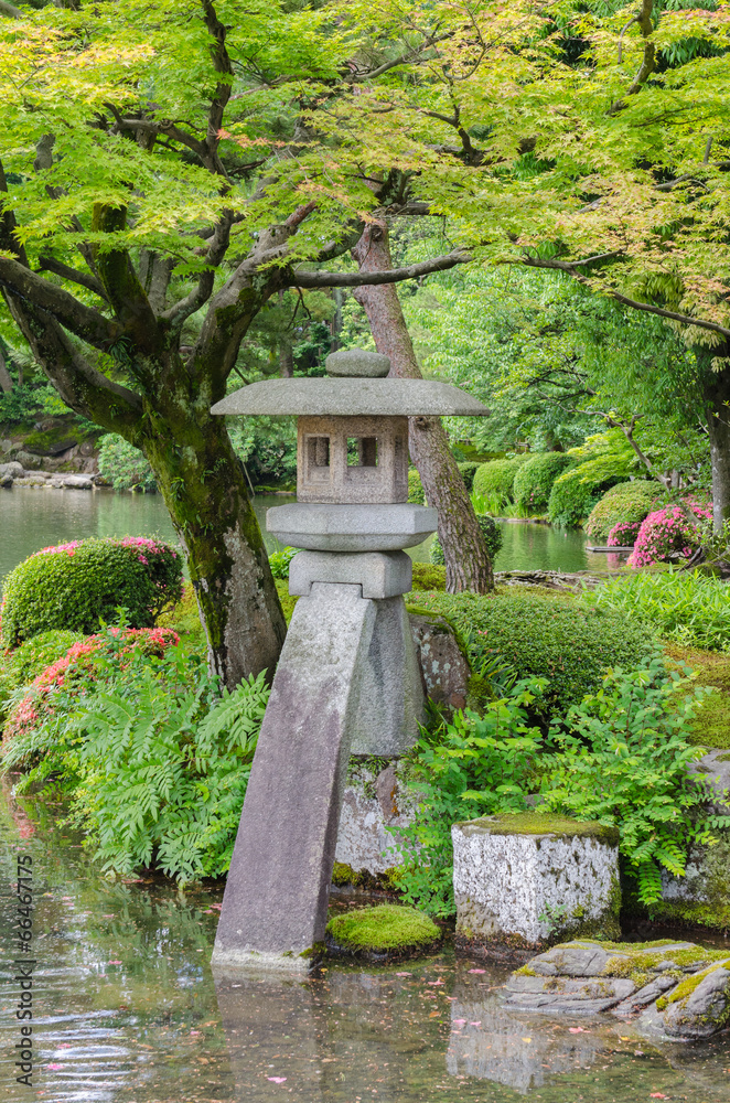 Kotojitoro lantern in spring Kotojitoro lantern in spring