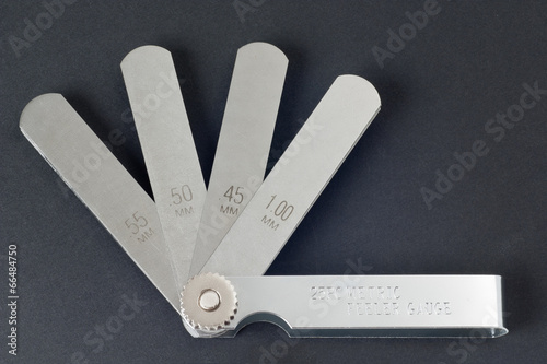Fotografija metal feeler guage