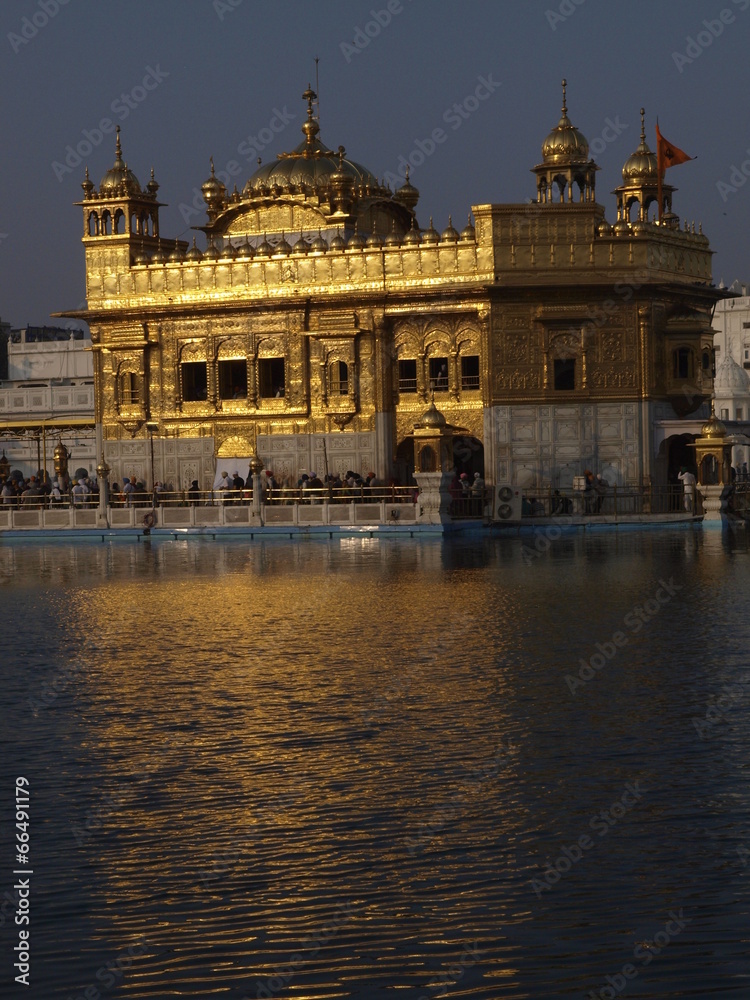 Templo de Oro en Amritsar (India)