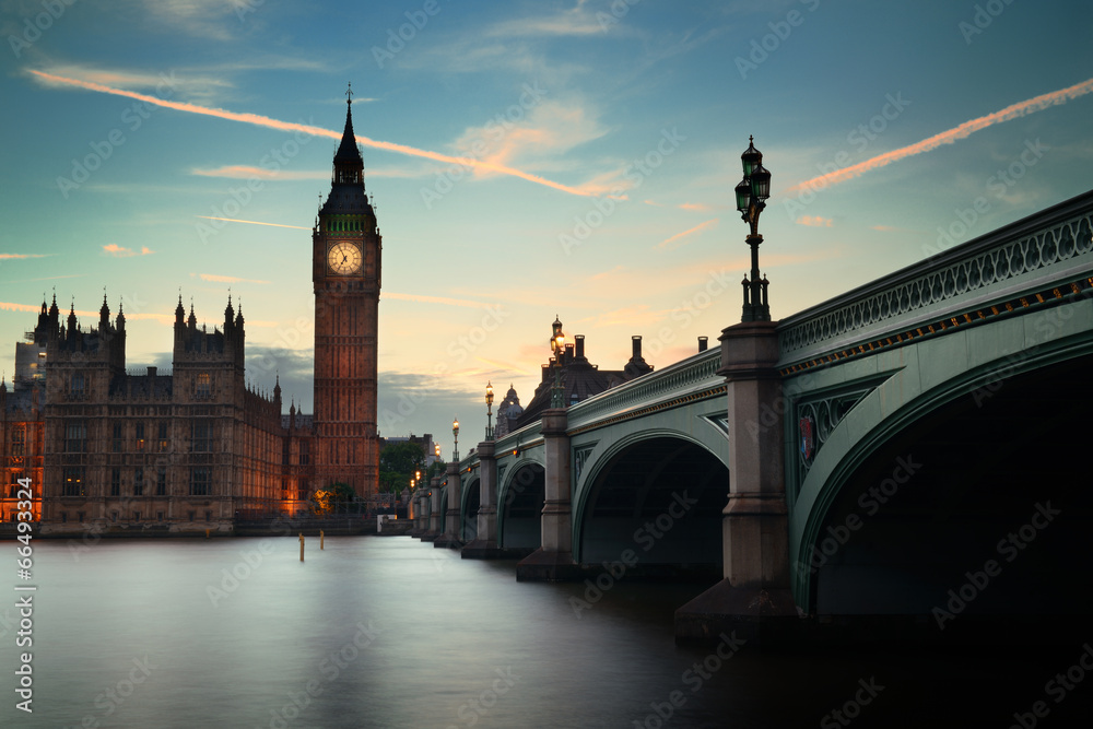 Fototapeta premium London at dusk