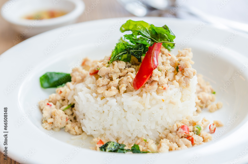 Spicy fried chicken with basil and rice Spicy fried chicken with basil and rice