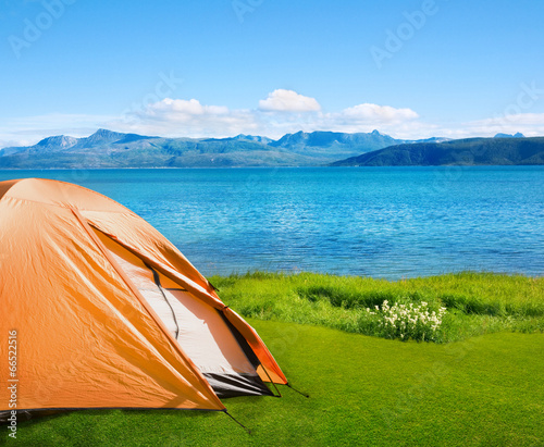 camping near sea