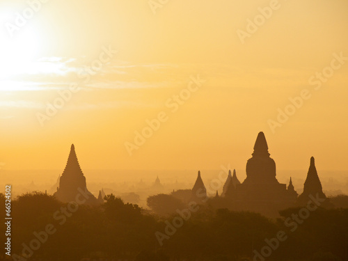 sunrise with Bagan pagodas view