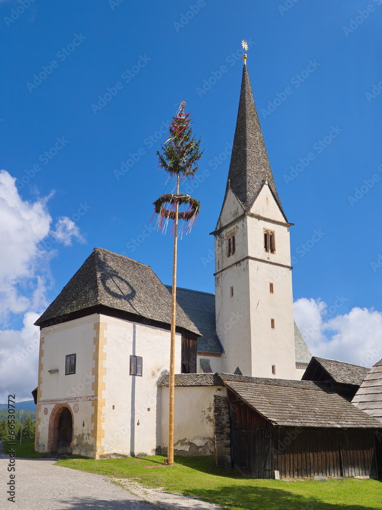 Wehrkirche Grafenbach auf der Saualpe / Kärnten / Österreich Wehrkirche Grafenbach auf der Saualpe / Kärnten / Österreich