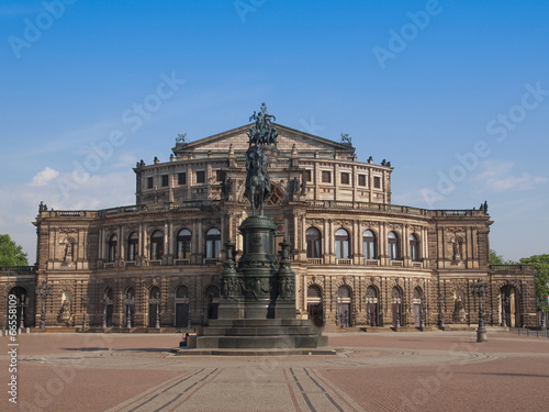 Dresden Semperoper photo