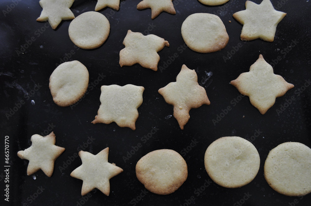 Home-made cookies on baking tray