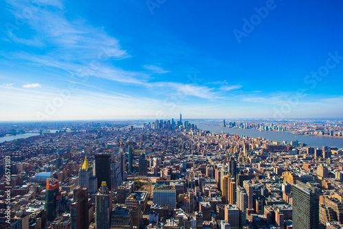 Vew of Manhattan from the Empire State Building, New York © travnikovstudio