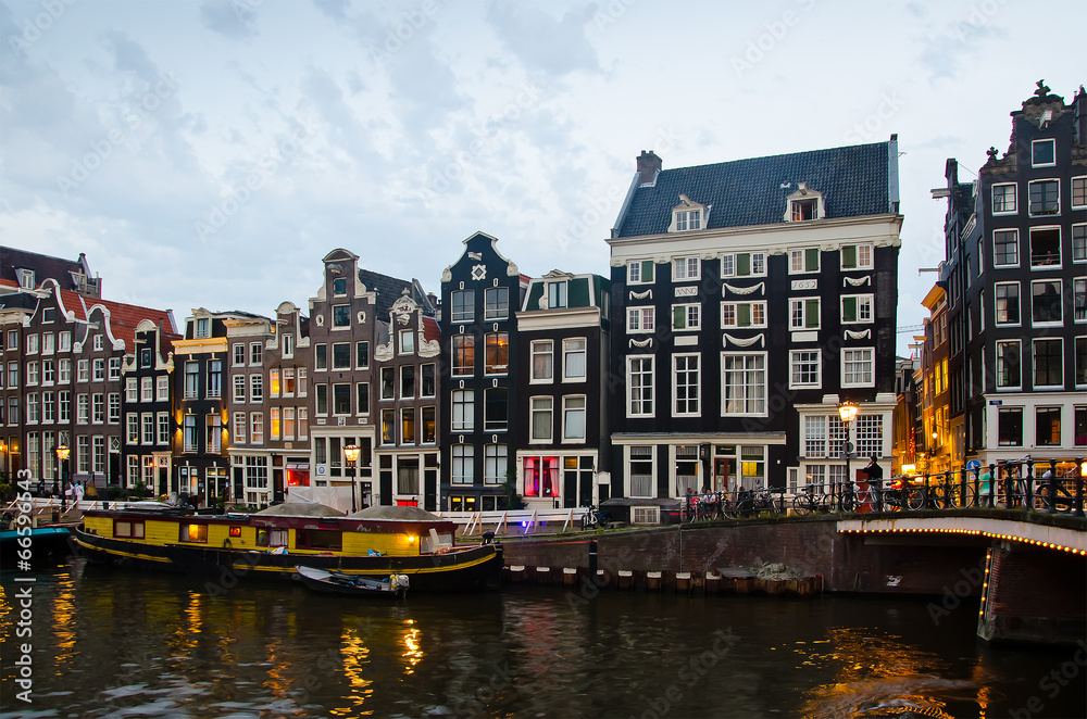 amsterdam city scene