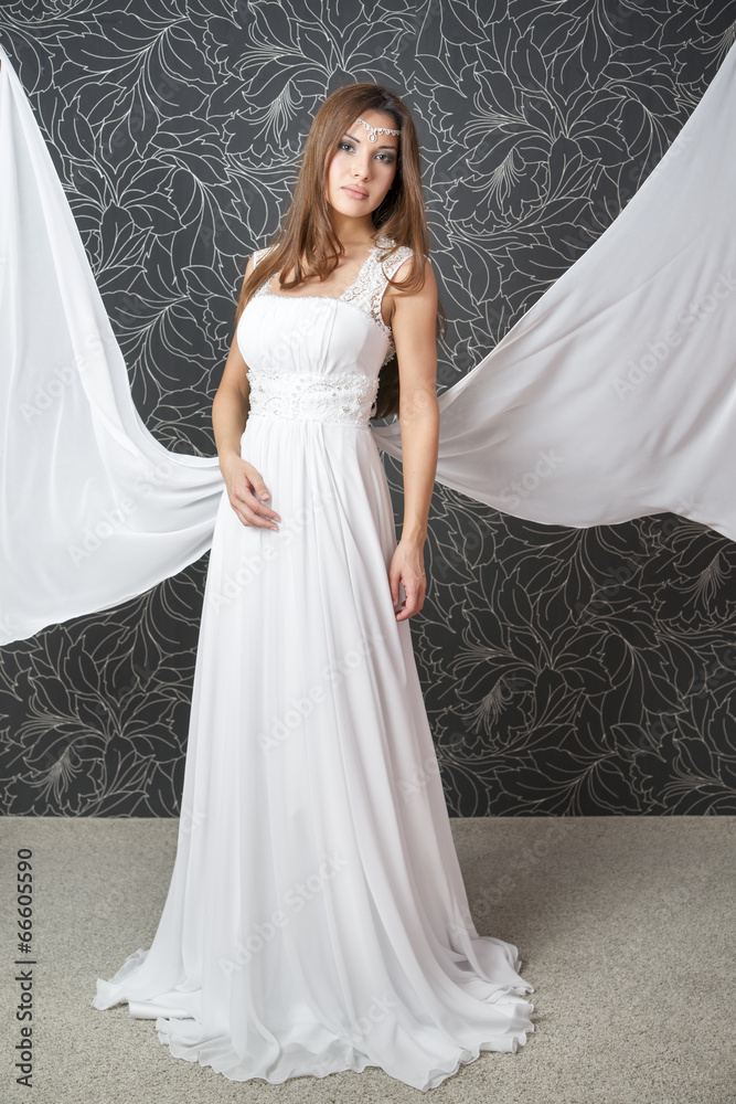GownLink Romantic White Wedding Gowns for the Catholic Bride Who Wants