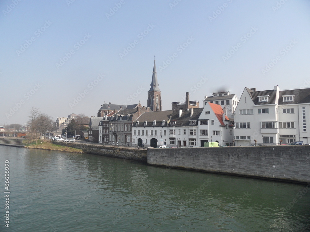 Maastricht (NL)