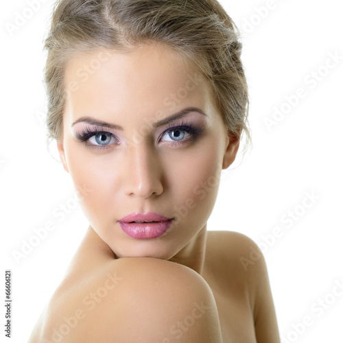 Beauty portrait of young woman with beautiful healthy face  stud