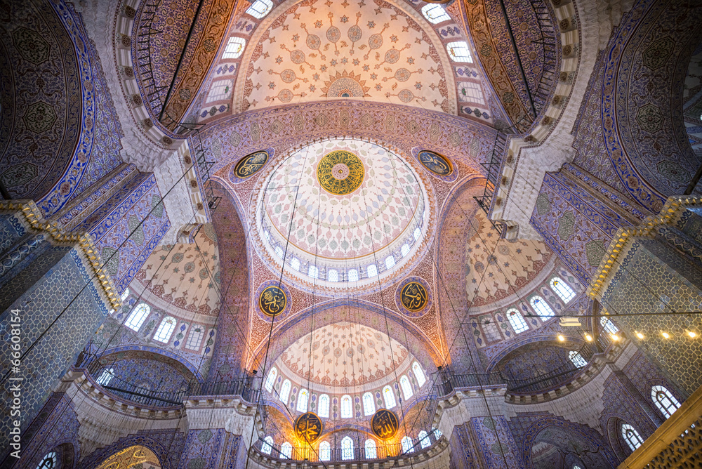 Dentro la moschea