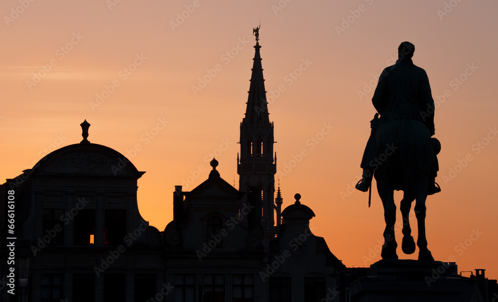 Brussels - Silhouette of king Albert statue and town hall