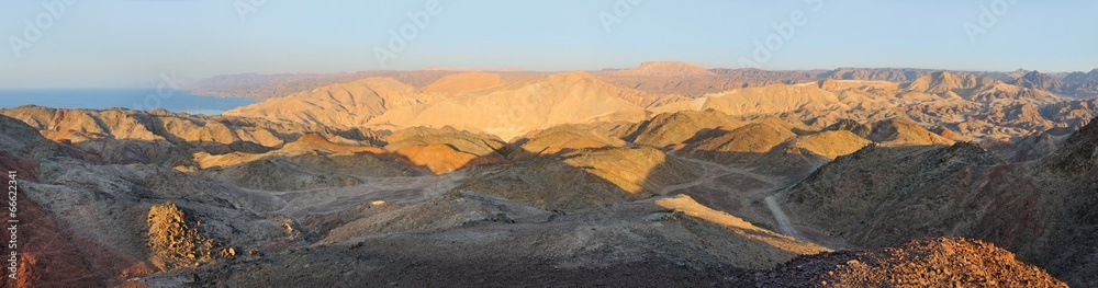 Fototapeta premium Mountains on the southern border of Israel (panorama)