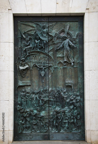 Bas-relief on the door of Santa Maria Cathedral, Madrid
