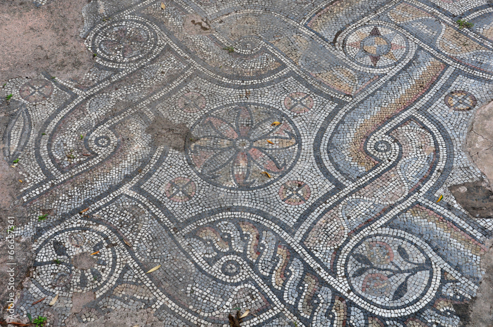 ancient roman floor mosaic