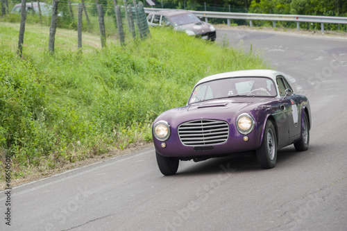 Violet classic car photo