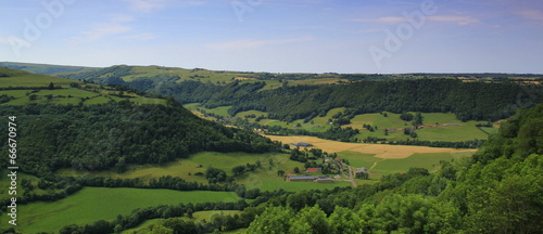 Panorama autour de Salers.(Cantal)