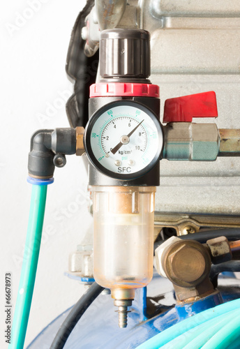 pressure gauge and air filter regulator