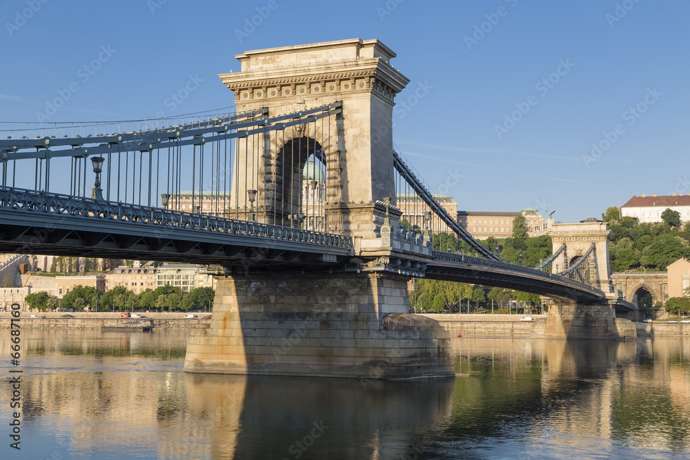 Obraz premium Szechenyi Chain Bridge