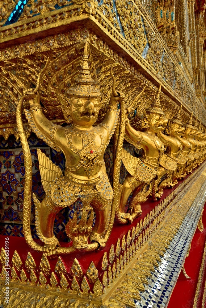 Obraz premium Wat Phra Kaeo, Bangkok, Thailand