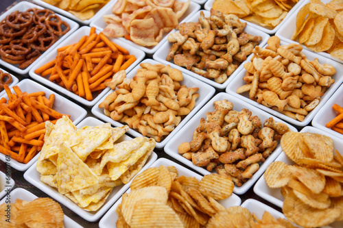 Obraz na płótnie Many types of savoury snack in white dishes