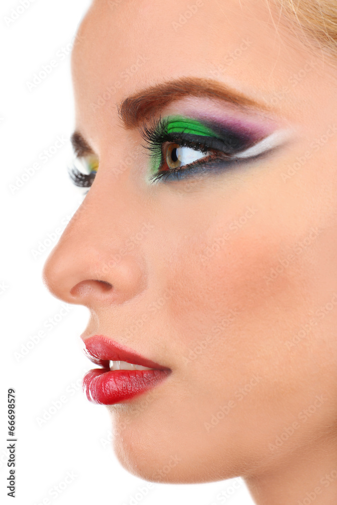Naklejka premium Beautiful woman with bright make-up, close up