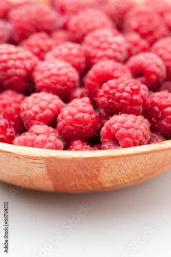 red raspberry in plate