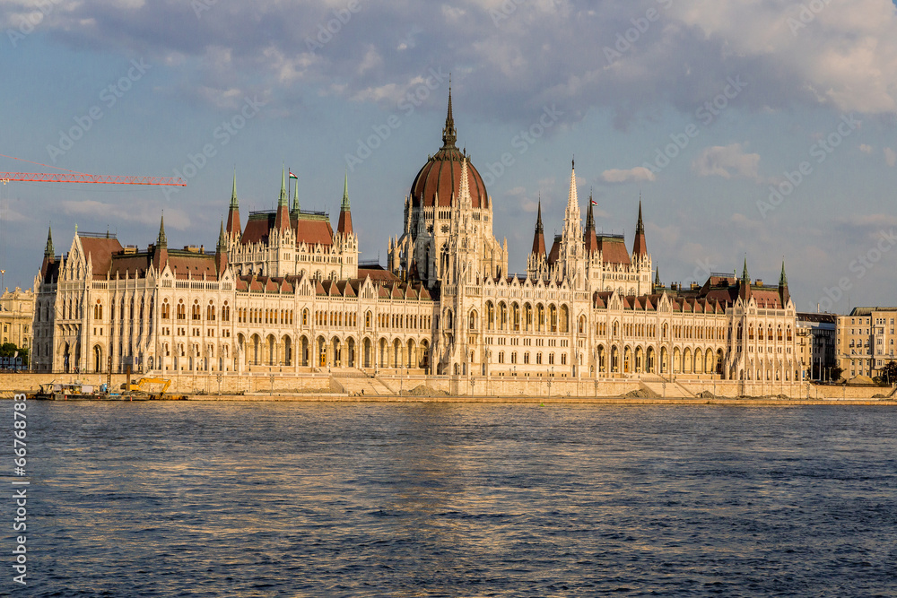 Fototapeta premium The building of the Parliament in Budapest, Hungary