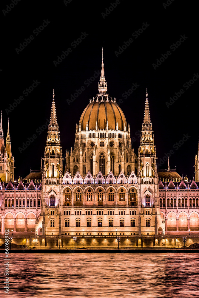 Budapest Parliament building in Hungary at twilight.