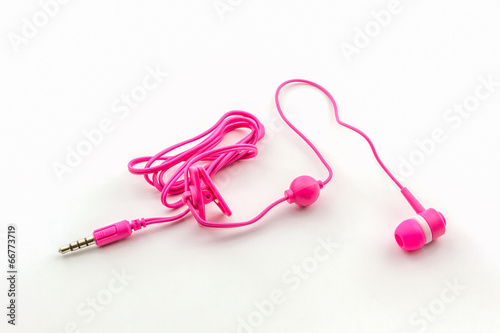 Pink earphones. © amnach