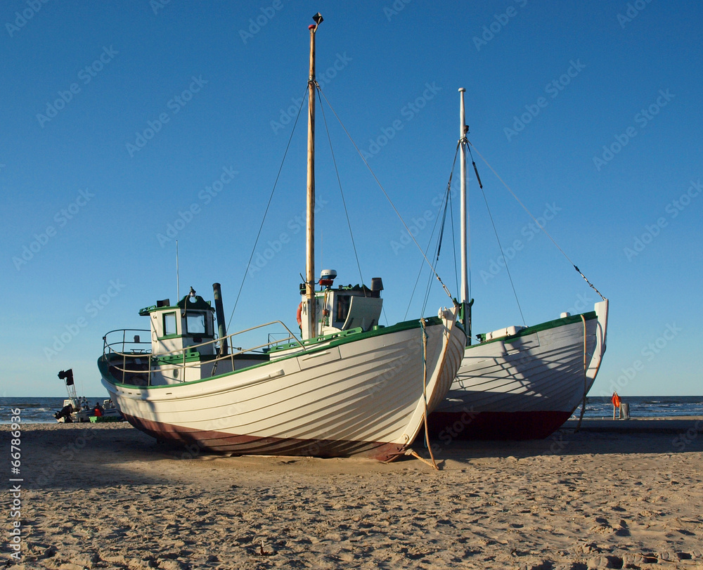 Fischkutter am Strand Fischkutter am Strand