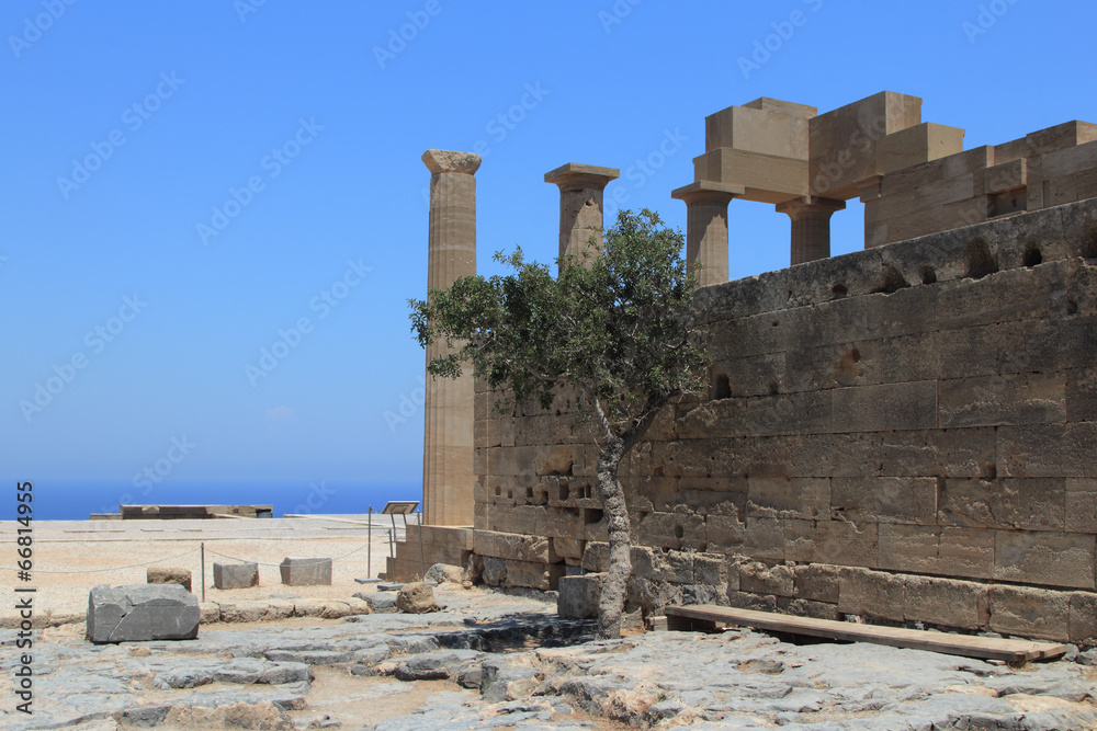Храм на горе в Линдосе, Греция, Родос