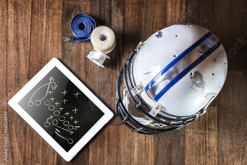 Football - Playbook top photo